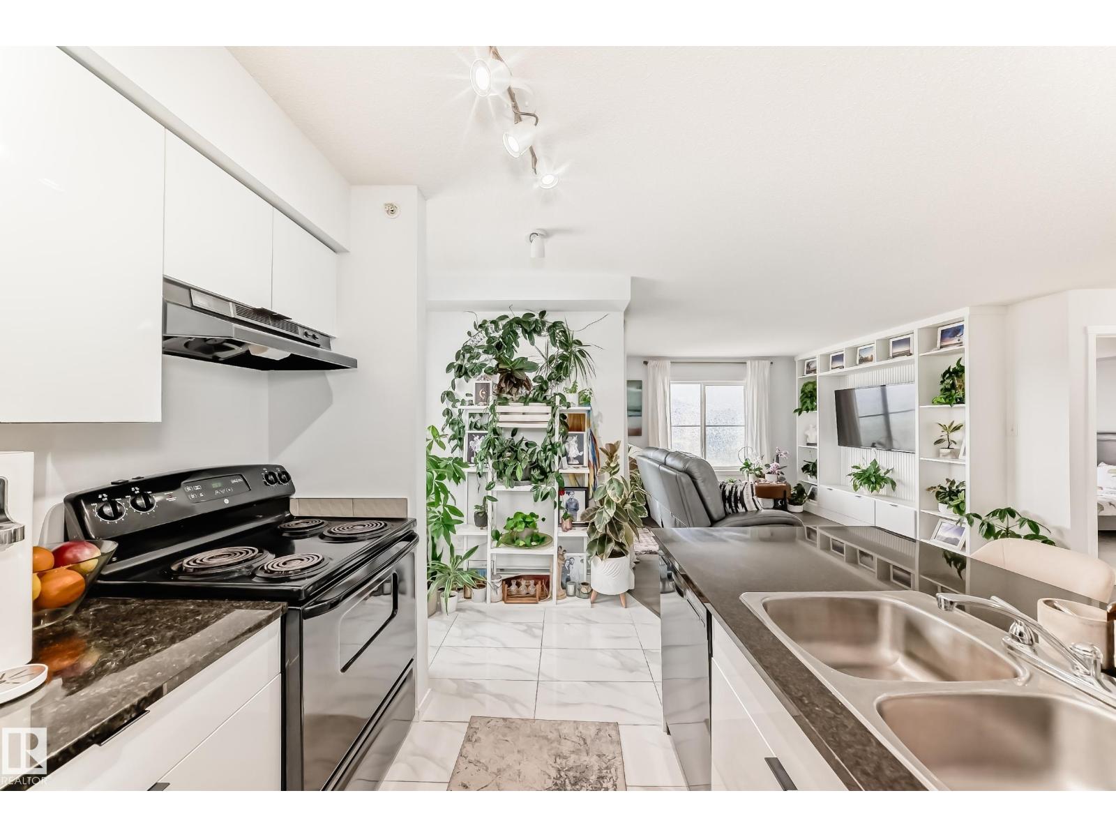 #423 18126 77 St NW, Edmonton, Alberta  T5Z 0N7 - Photo 8 - E4492044