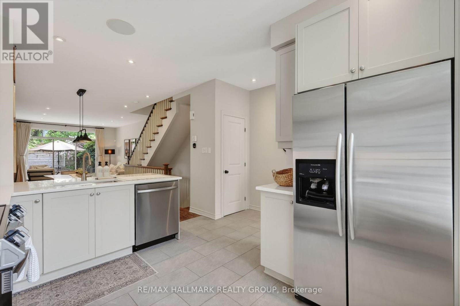 312 Iona Street, Ottawa, Ontario  K1Z 7B9 - Photo 10 - X13424610