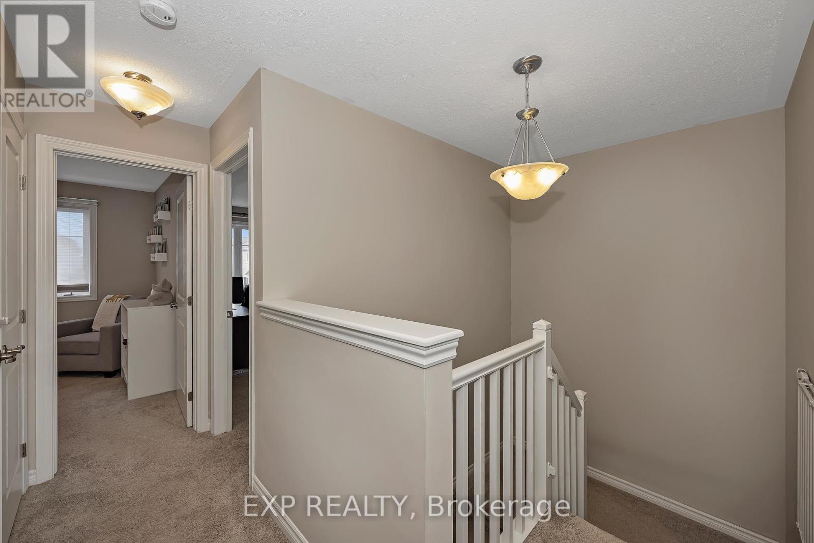 104 Conifer Creek Circle, Ottawa, Ontario  K2M 0L7 - Photo 11 - X13424716
