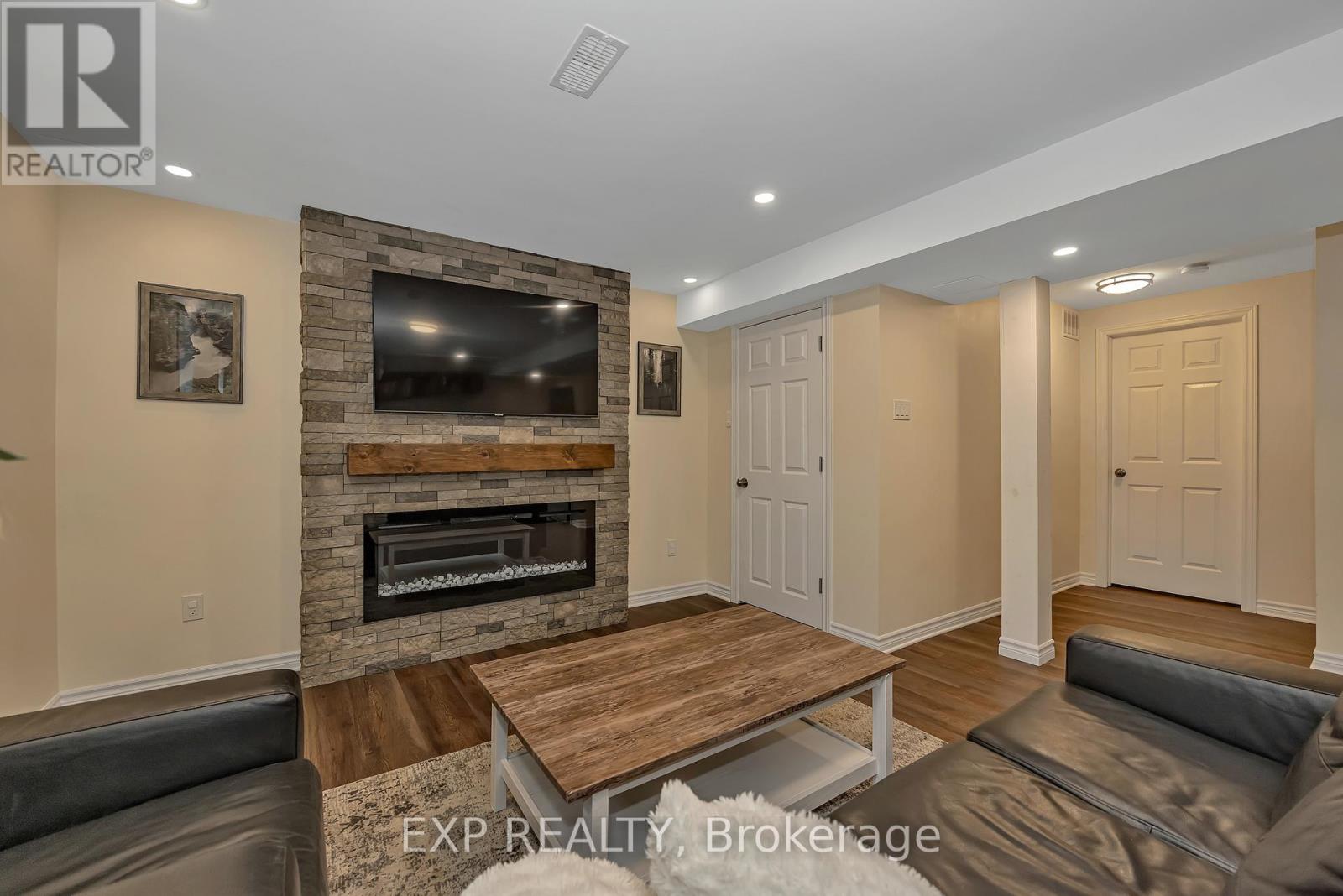 104 Conifer Creek Circle, Ottawa, Ontario  K2M 0L7 - Photo 25 - X13424716
