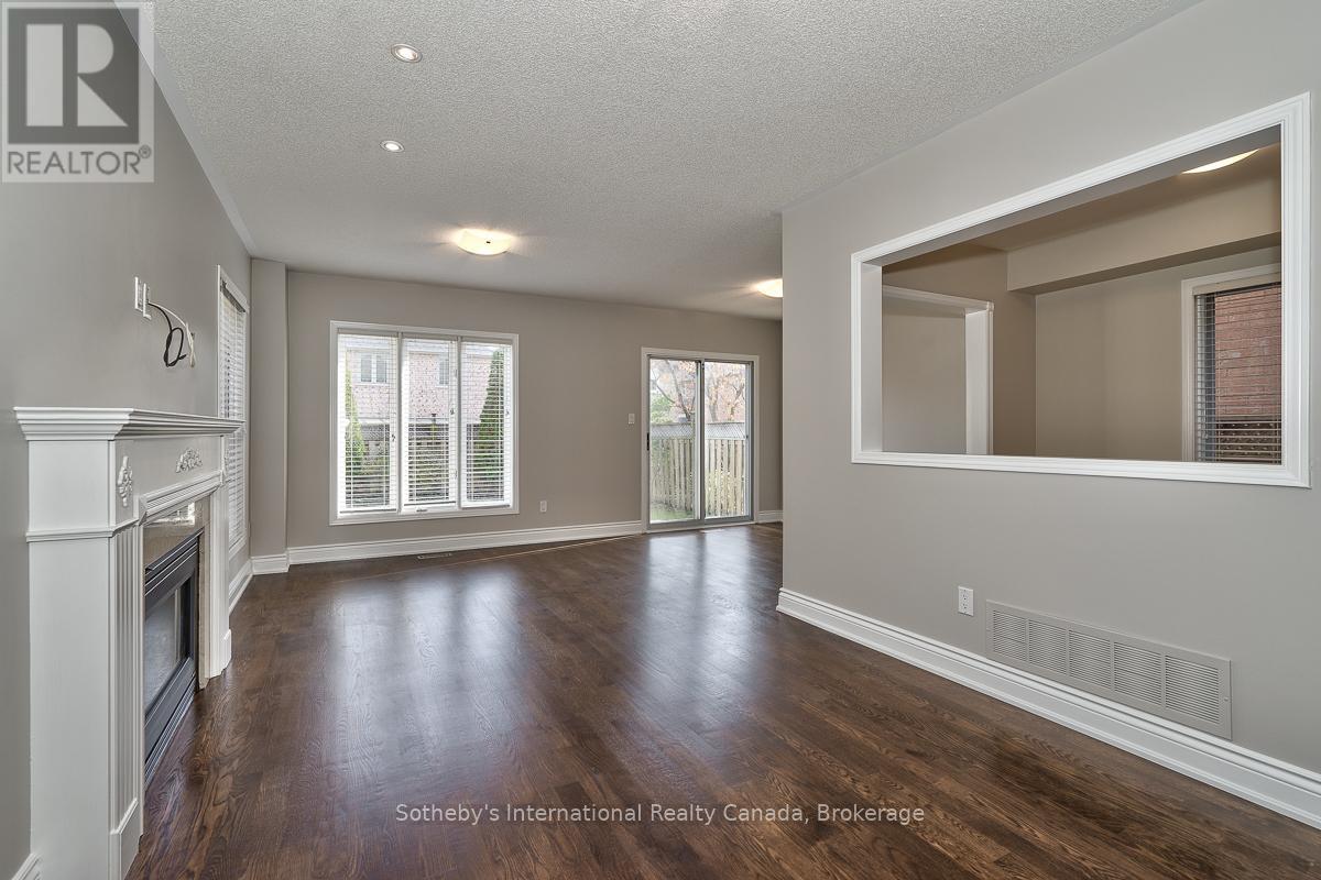 2030 Shady Glen Road, Oakville, Ontario  L6M 3T4 - Photo 12 - W13424708
