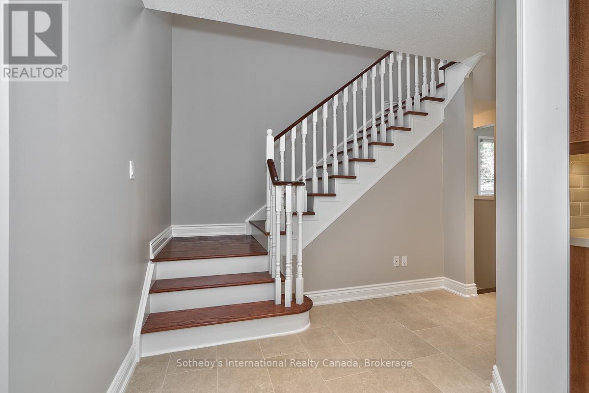 2030 Shady Glen Road, Oakville, Ontario  L6M 3T4 - Photo 14 - W13424708