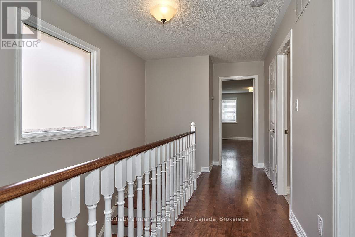 2030 Shady Glen Road, Oakville, Ontario  L6M 3T4 - Photo 17 - W13424708