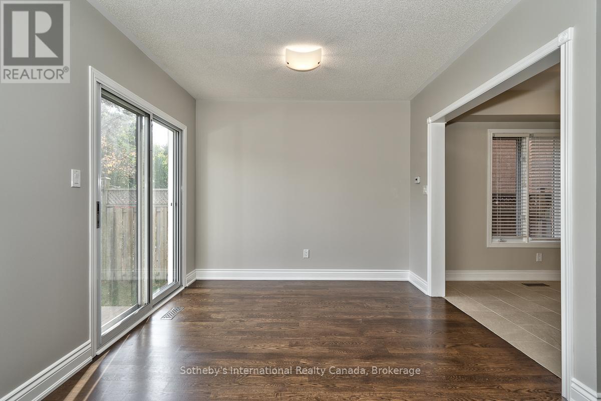 2030 Shady Glen Road, Oakville, Ontario  L6M 3T4 - Photo 9 - W13424708