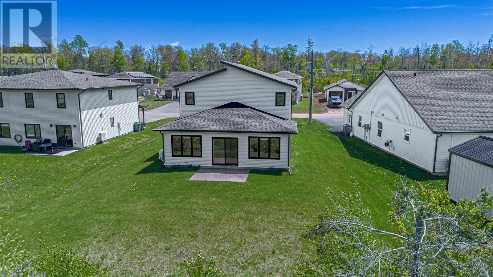 15 Balderston Court, Stratford, Prince Edward Island  C1B 4H1 - Photo 4 - 202610036