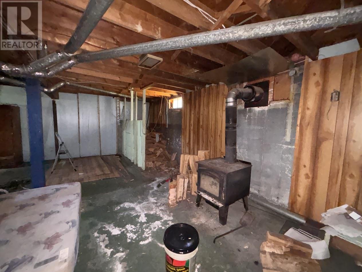 50 Neebig Ave, Manitouwadge, Ontario  P0T 2C0 - Photo 22 - TB2601438