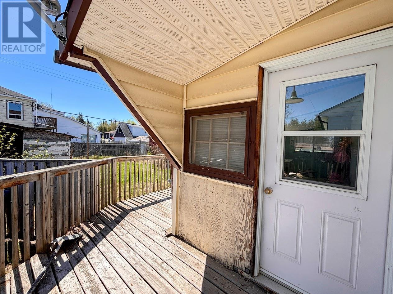 50 Neebig Ave, Manitouwadge, Ontario  P0T 2C0 - Photo 26 - TB2601438