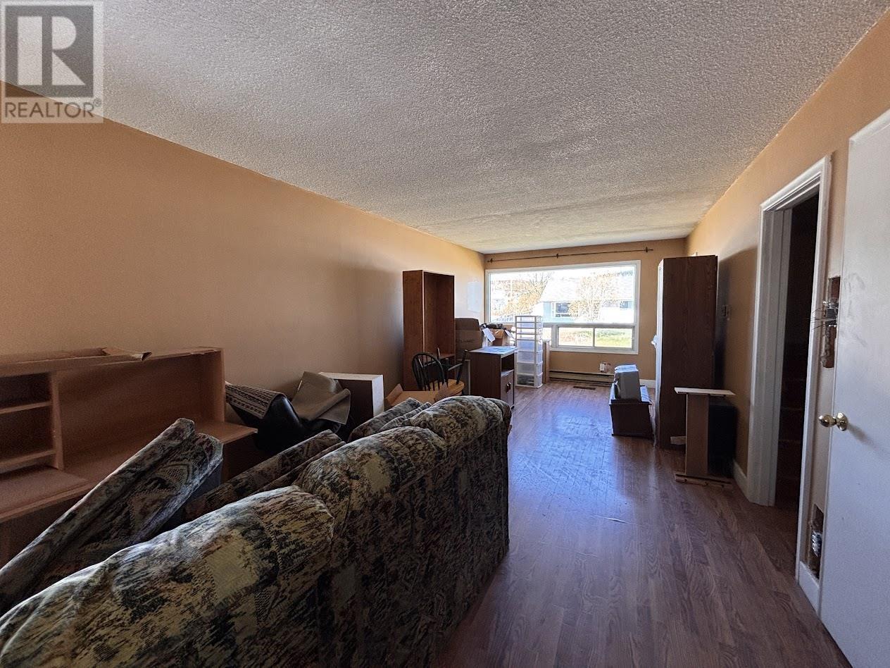 50 Neebig Ave, Manitouwadge, Ontario  P0T 2C0 - Photo 7 - TB2601438