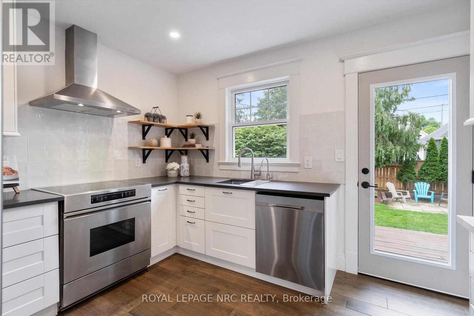 44 Beech Street, St. Catharines, Ontario  L2R 2B7 - Photo 11 - X13424890