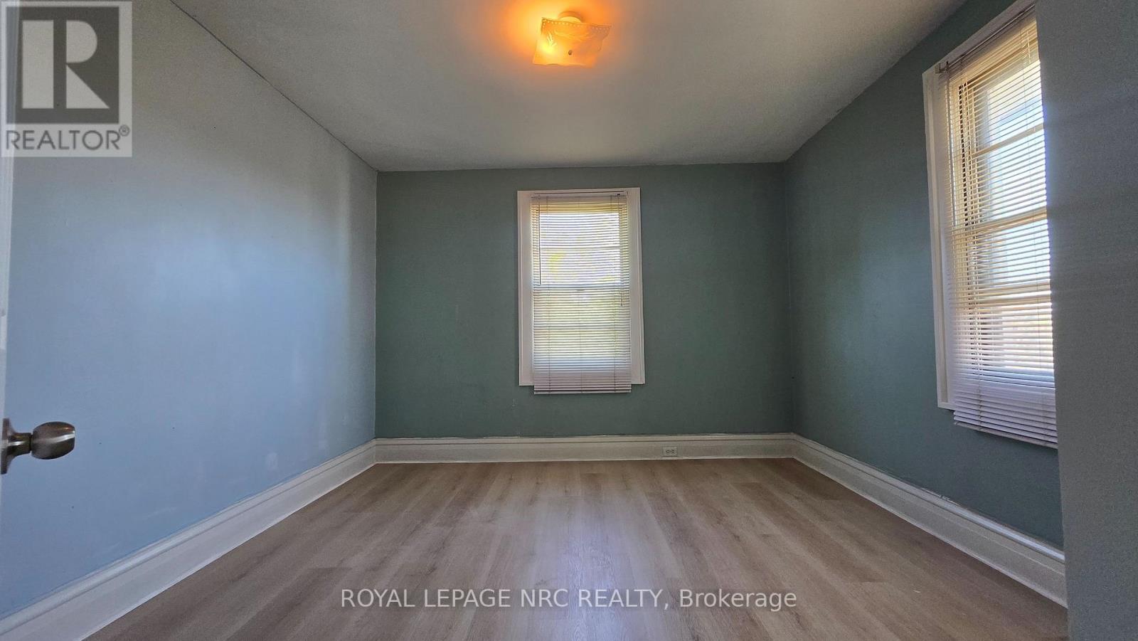 4425 Hiram Street, Niagara Falls, Ontario  L2E 1A2 - Photo 12 - X13424924