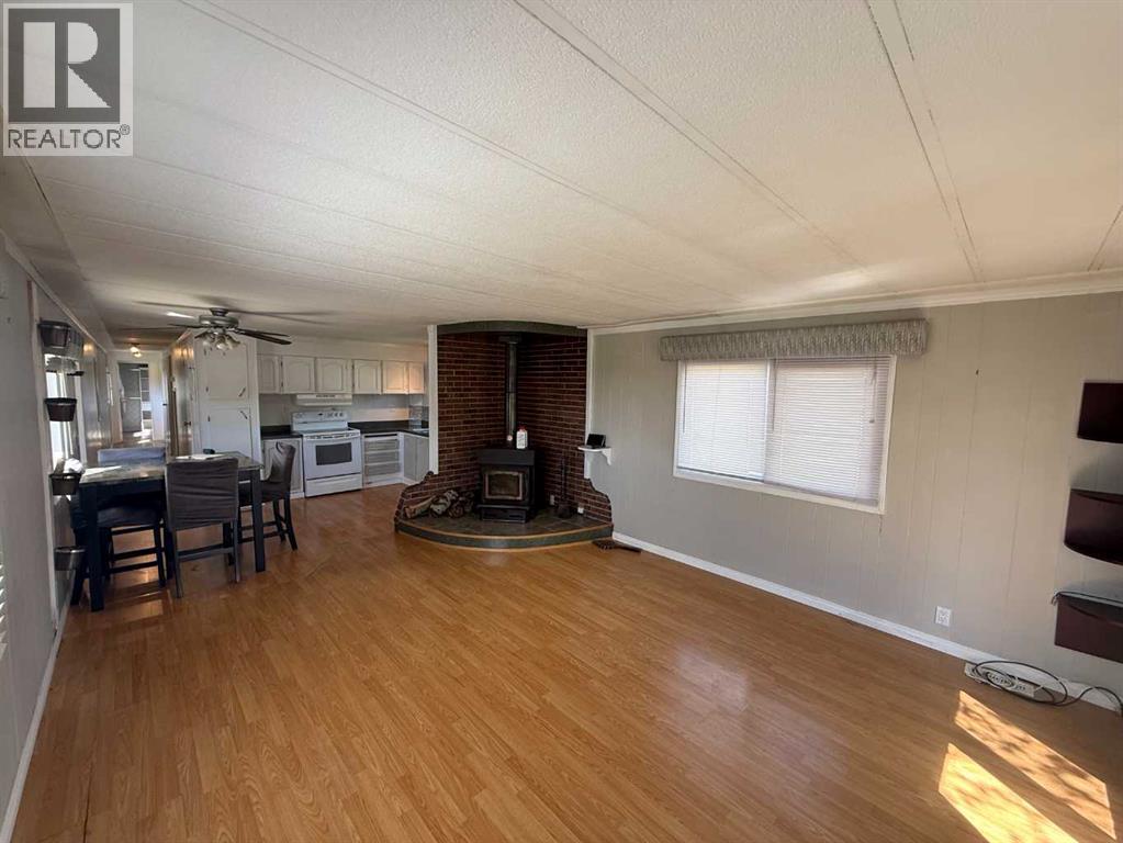 120 3 Avenue Sw, Falher, Alberta  T0H 1M0 - Photo 2 - A2315564