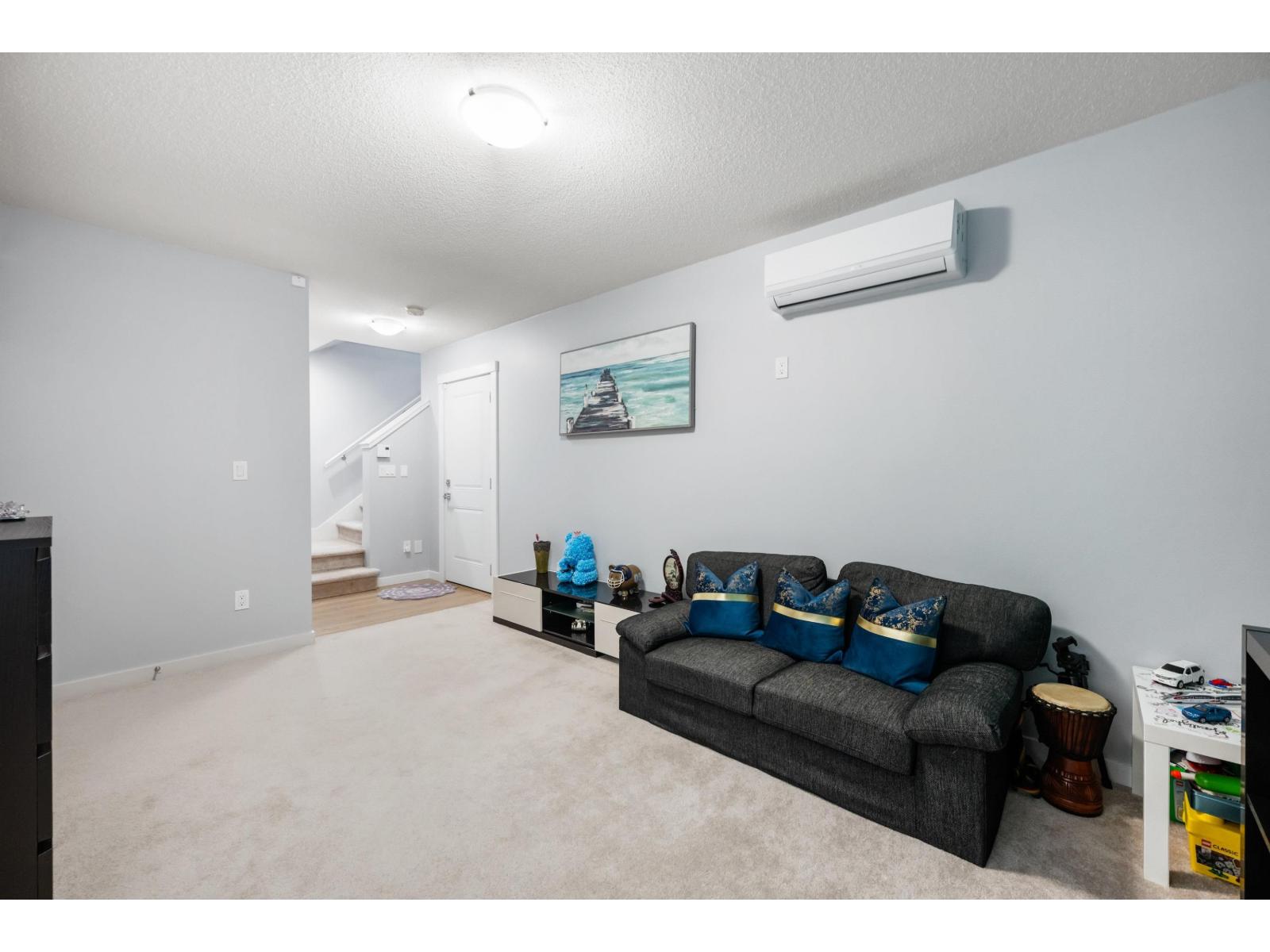 Listing image 24