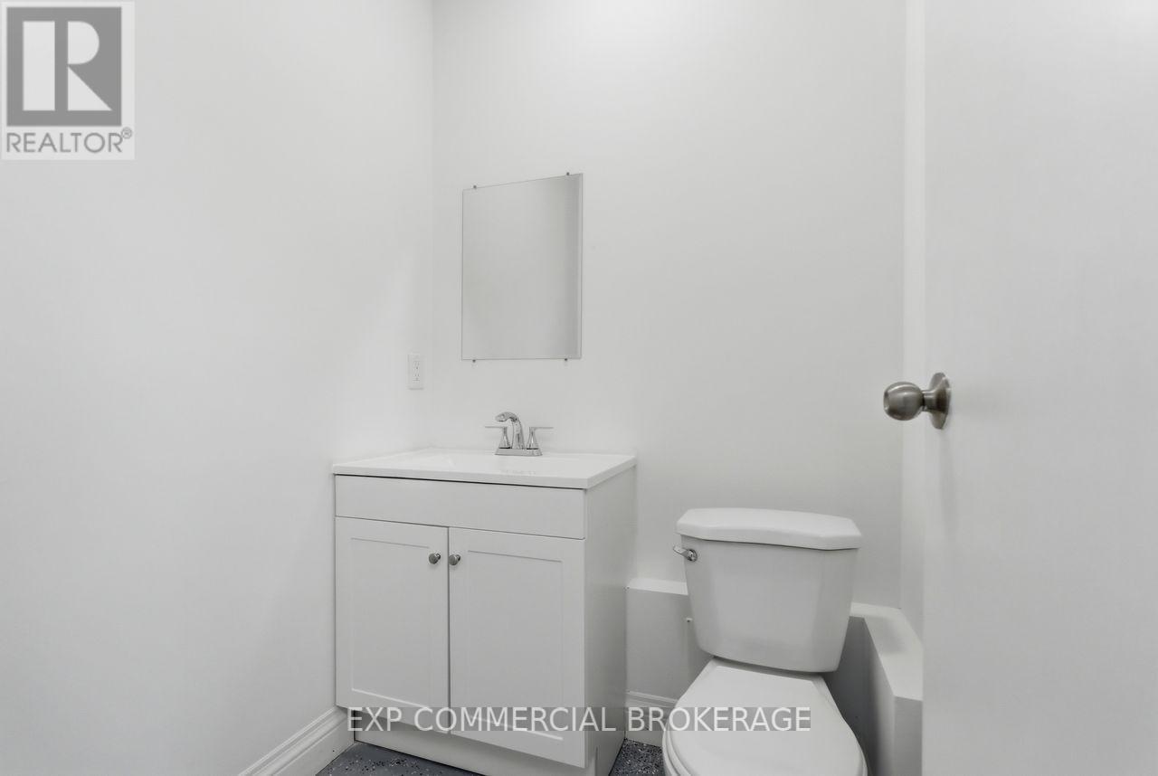 3 - 397 Humberline Drive, Toronto, Ontario  M9W 5T5 - Photo 5 - W13131110