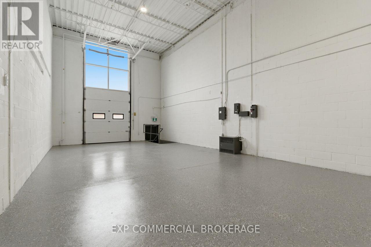 3 - 397 Humberline Drive, Toronto, Ontario  M9W 5T5 - Photo 6 - W13131110