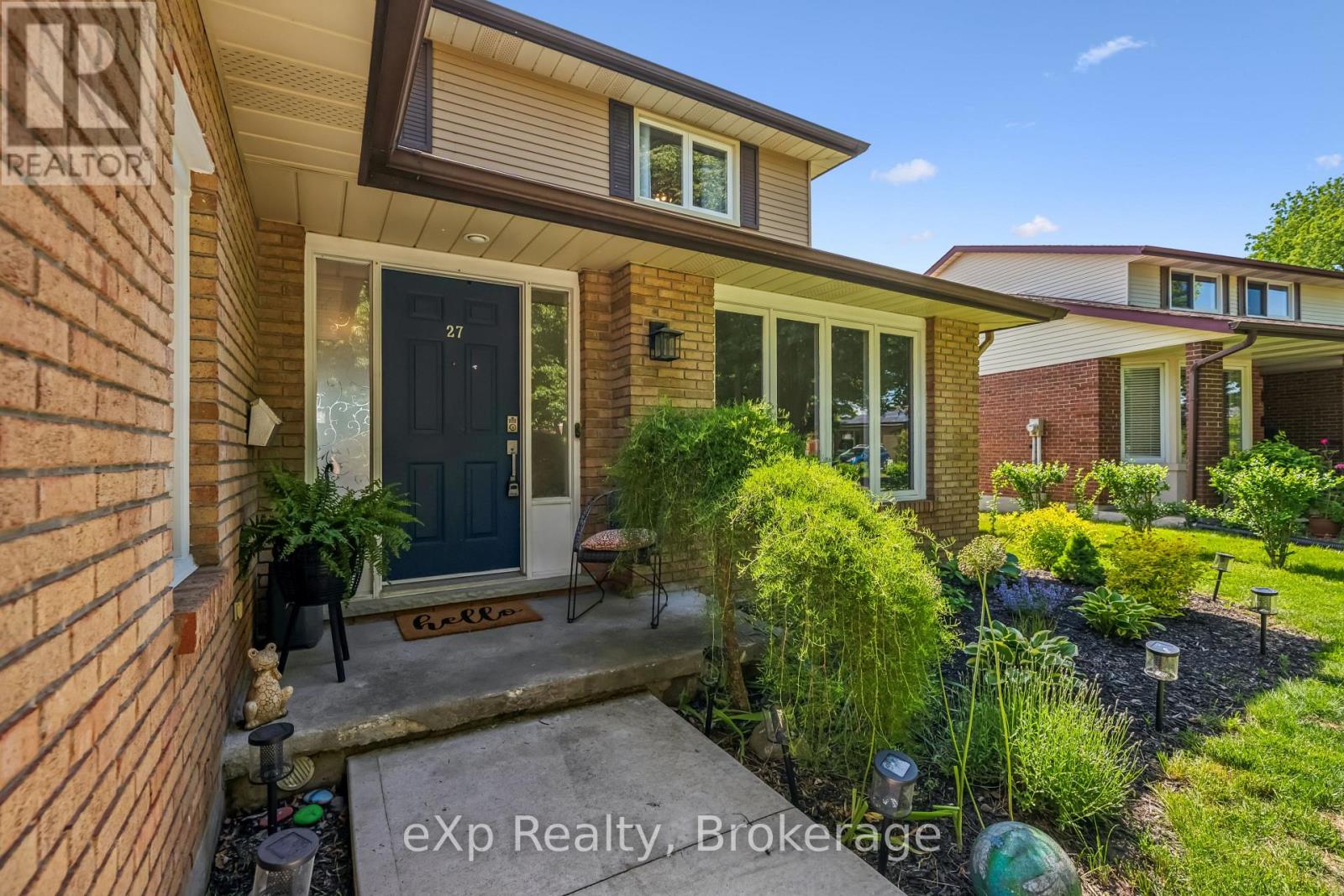 27 Notchwood Court, Kitchener, Ontario  N2A 3L4 - Photo 4 - X13424690