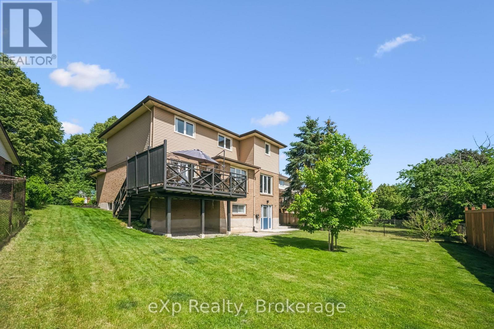 27 Notchwood Court, Kitchener, Ontario  N2A 3L4 - Photo 43 - X13424690