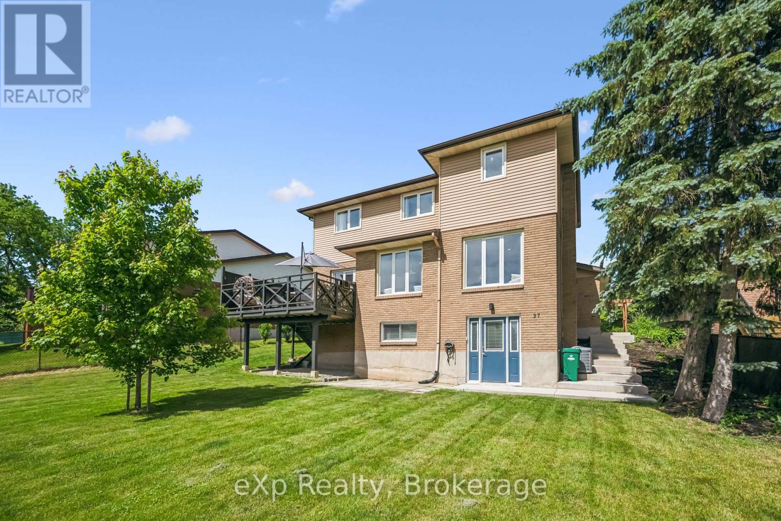 27 Notchwood Court, Kitchener, Ontario  N2A 3L4 - Photo 44 - X13424690