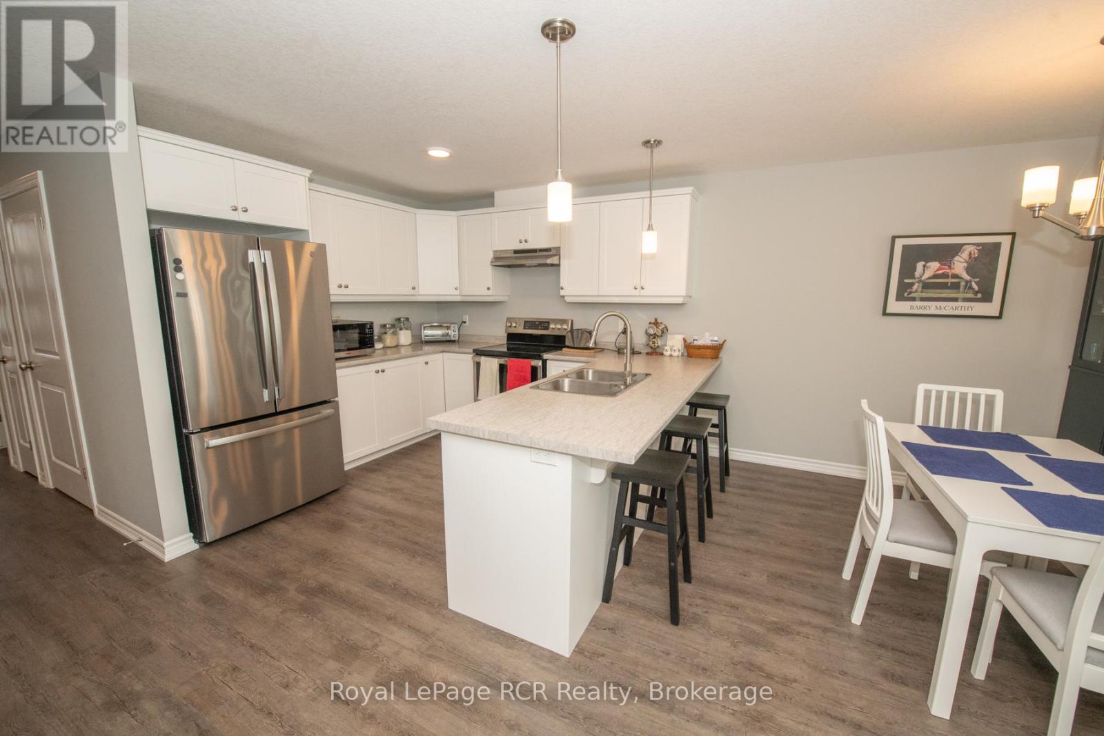 380 Wellington Street E, Wellington North, Ontario  N0G 2L2 - Photo 18 - X13424702