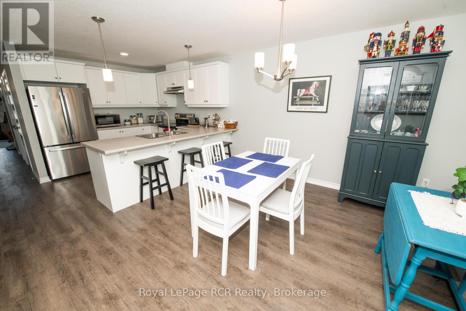 380 Wellington Street E, Wellington North, Ontario  N0G 2L2 - Photo 22 - X13424702