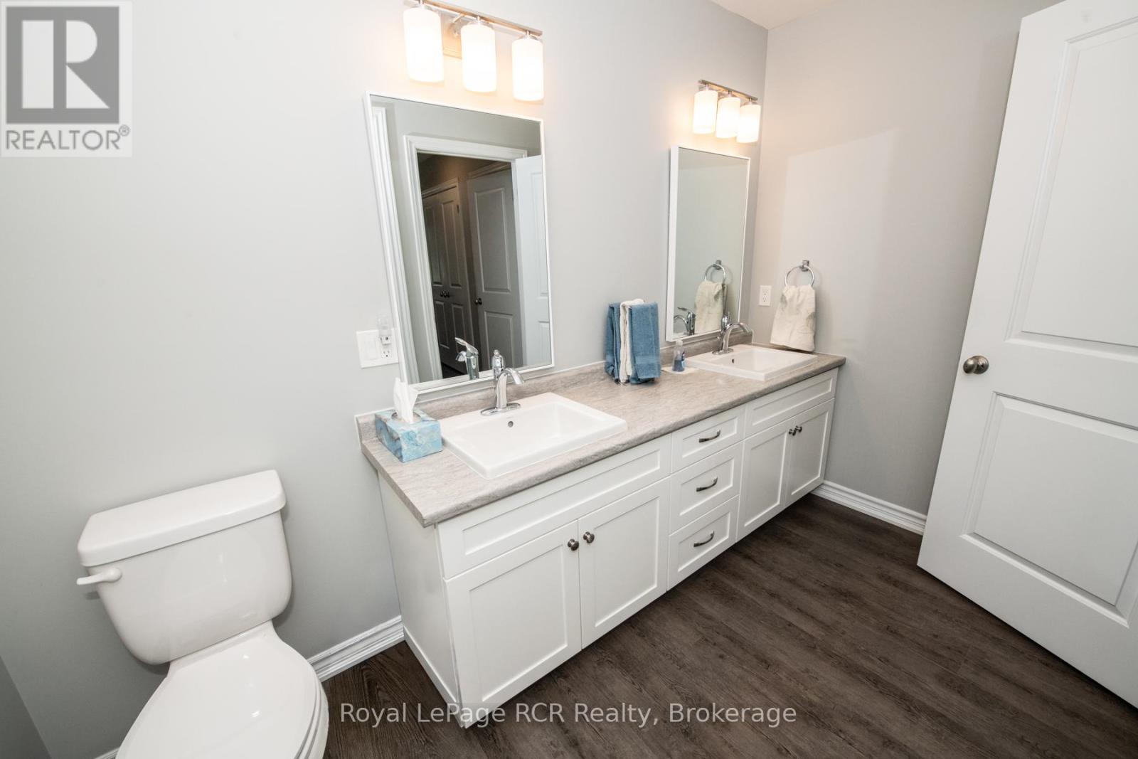380 Wellington Street E, Wellington North, Ontario  N0G 2L2 - Photo 33 - X13424702
