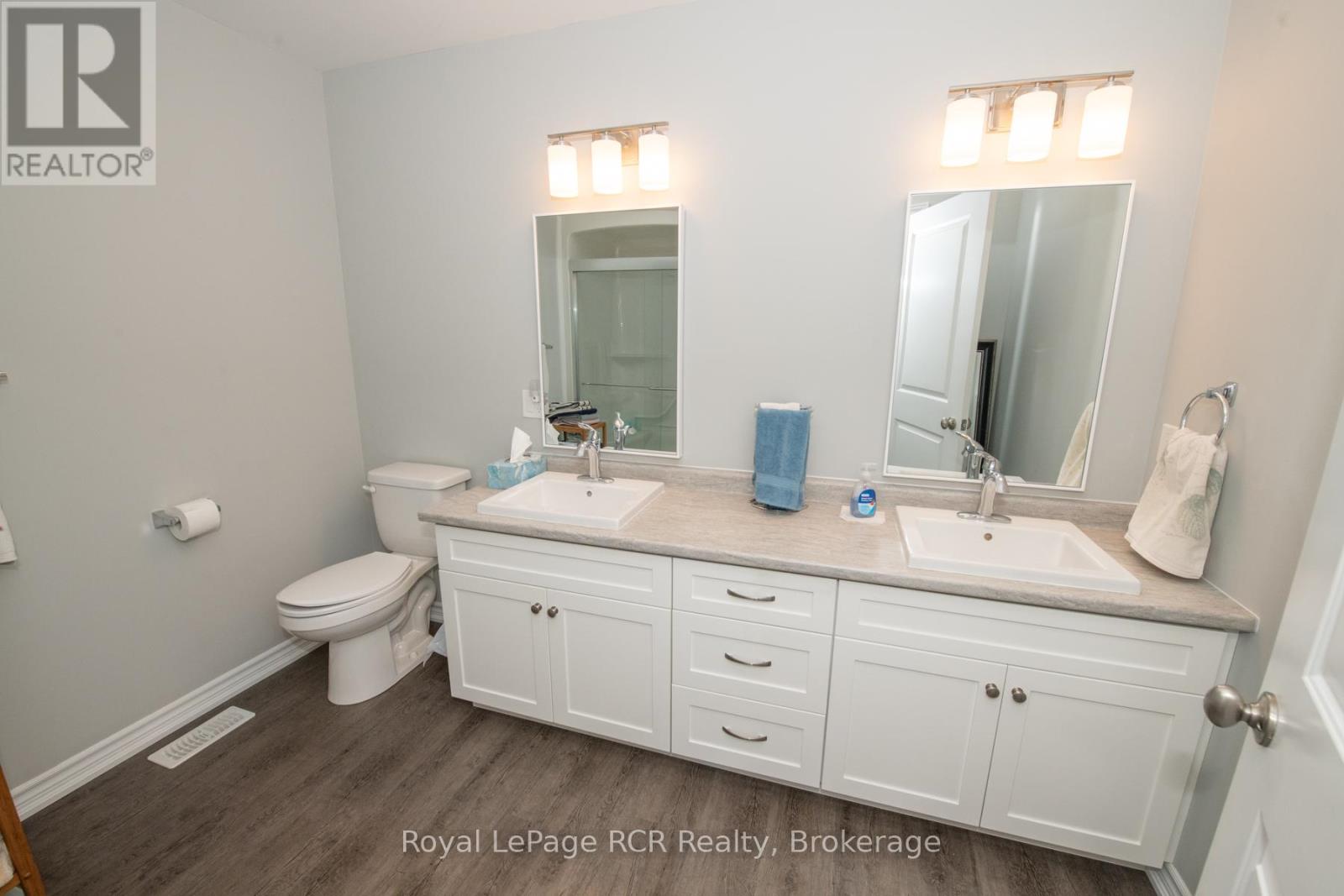 380 Wellington Street E, Wellington North, Ontario  N0G 2L2 - Photo 34 - X13424702