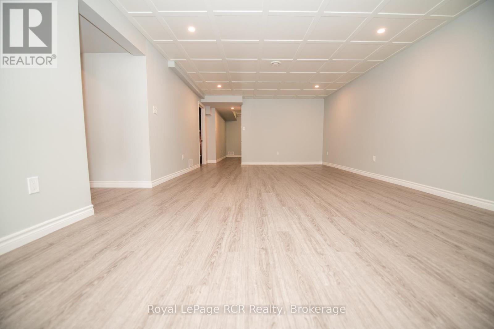 380 Wellington Street E, Wellington North, Ontario  N0G 2L2 - Photo 41 - X13424702