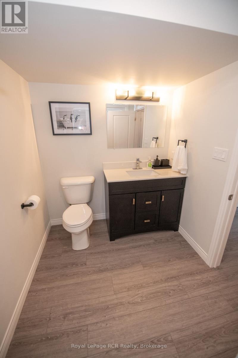 380 Wellington Street E, Wellington North, Ontario  N0G 2L2 - Photo 45 - X13424702