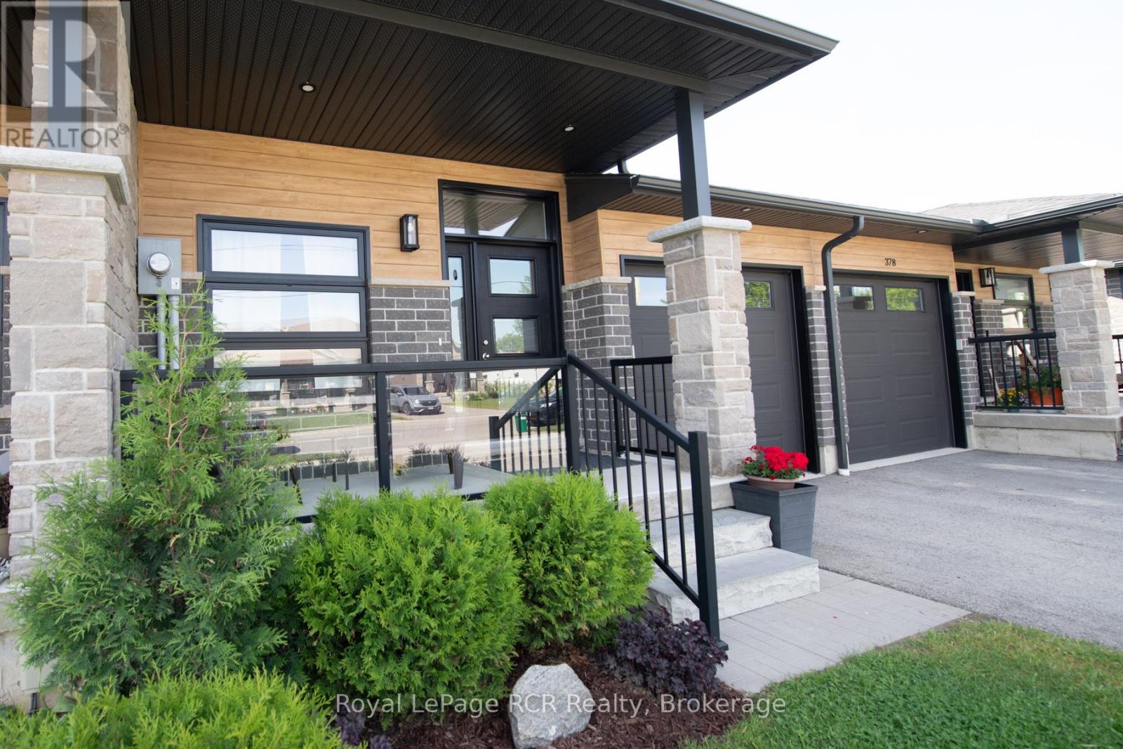 380 Wellington Street E, Wellington North, Ontario  N0G 2L2 - Photo 5 - X13424702