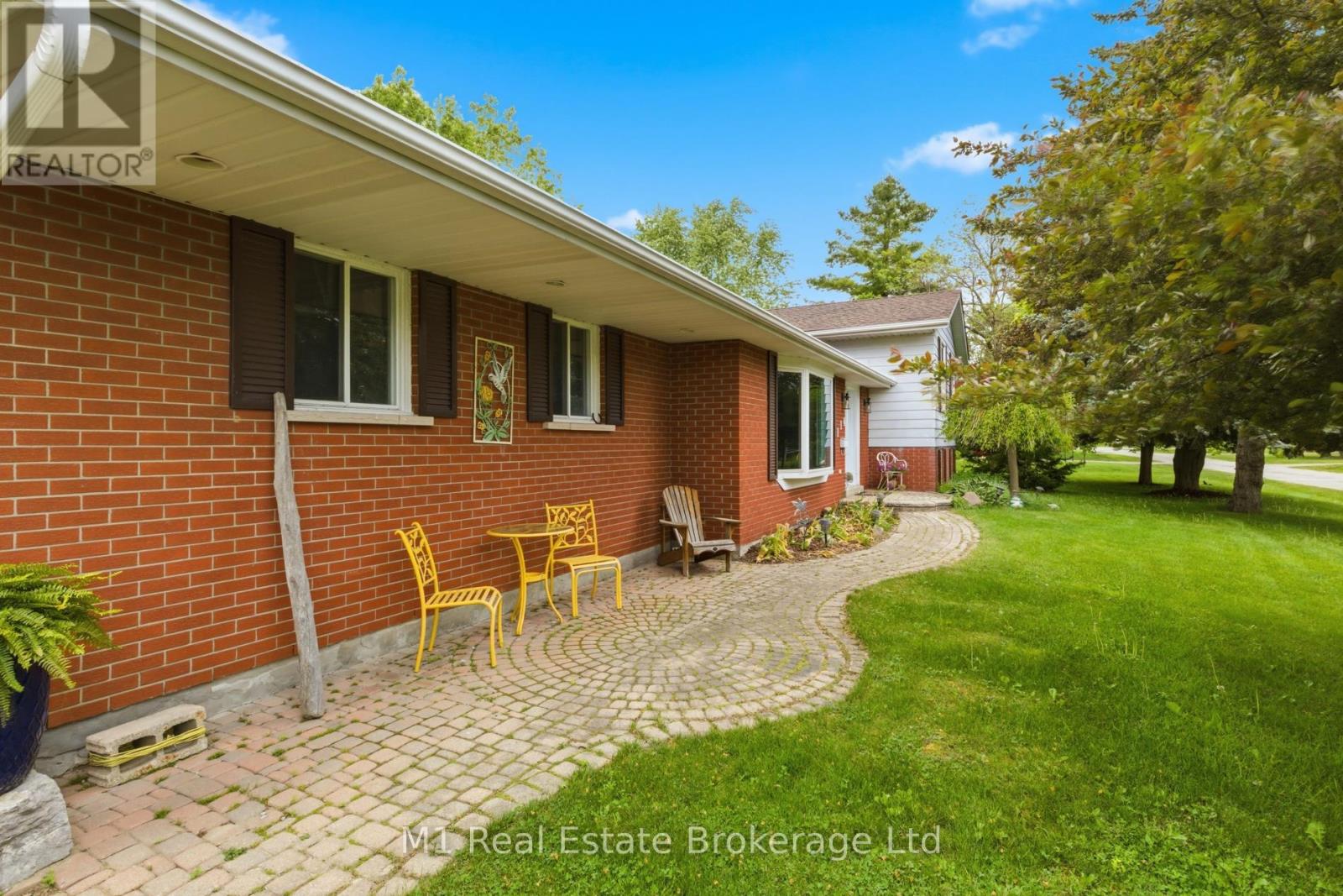 114 Angelica Street, Centre Wellington, Ontario  N1M 2Z6 - Photo 7 - X13424754