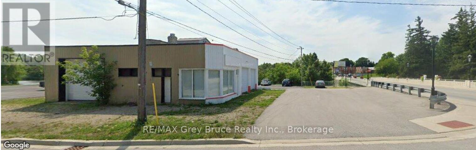 17 1st Ave N, Chesley 1st Avenue N, Arran-Elderslie, Ontario  N0G 1L0 - Photo 1 - X13424908