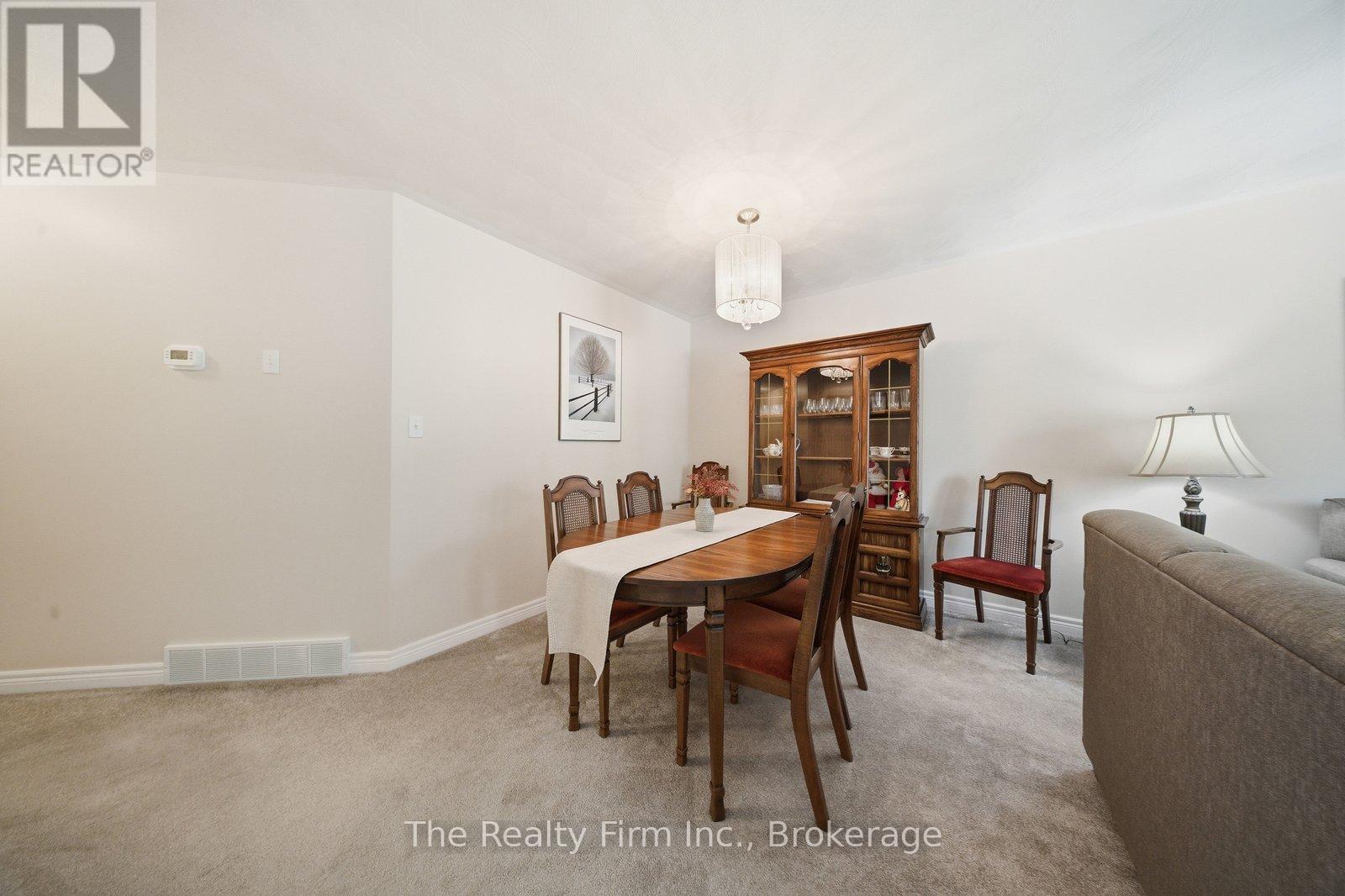 53 Heron Avenue, Woodstock, Ontario N4T 1T2 - Photo 11 - X13424894