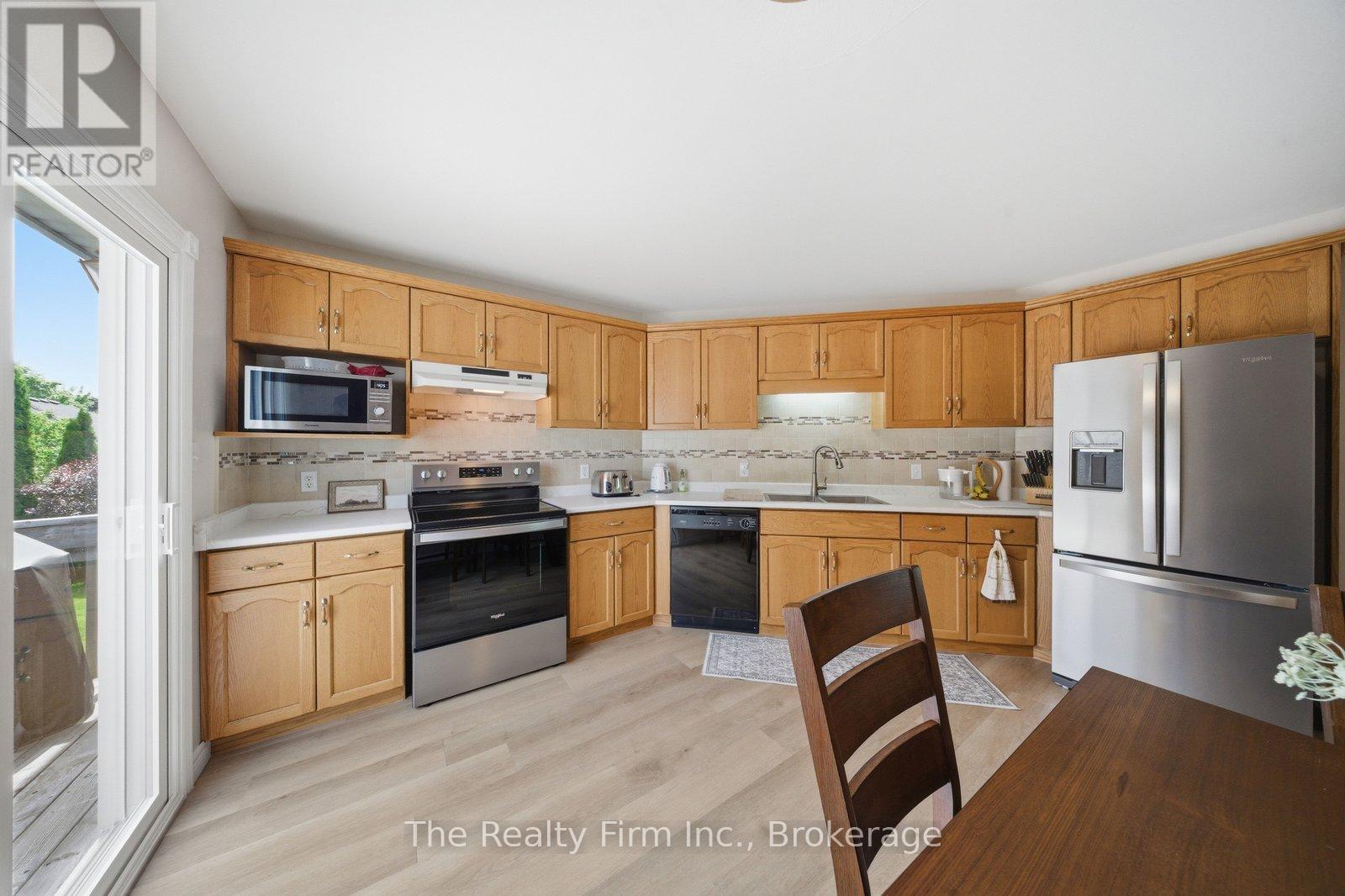 53 Heron Avenue, Woodstock, Ontario N4T 1T2 - Photo 14 - X13424894