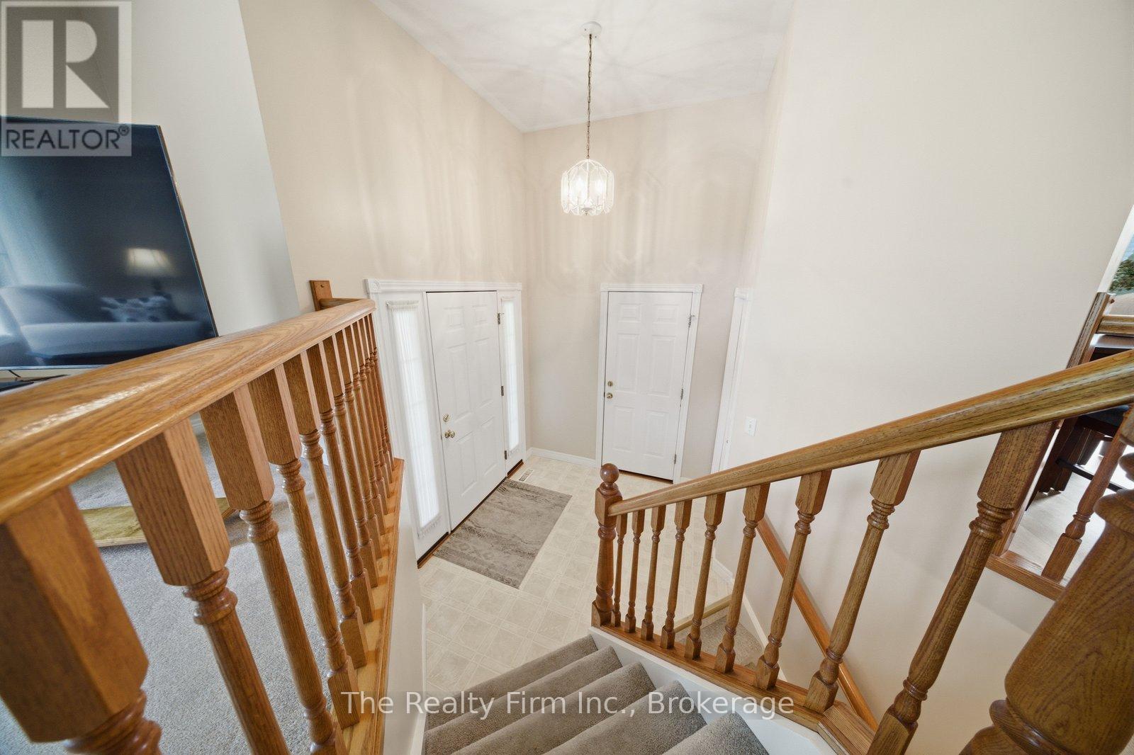 53 Heron Avenue, Woodstock, Ontario N4T 1T2 - Photo 6 - X13424894