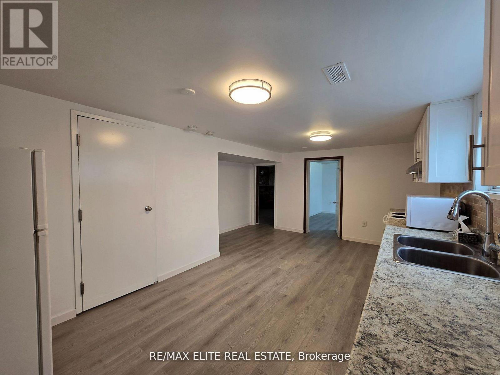 Lower - 46 Wedgewood Drive, Toronto, Ontario  M2M 2H5 - Photo 5 - C13424580