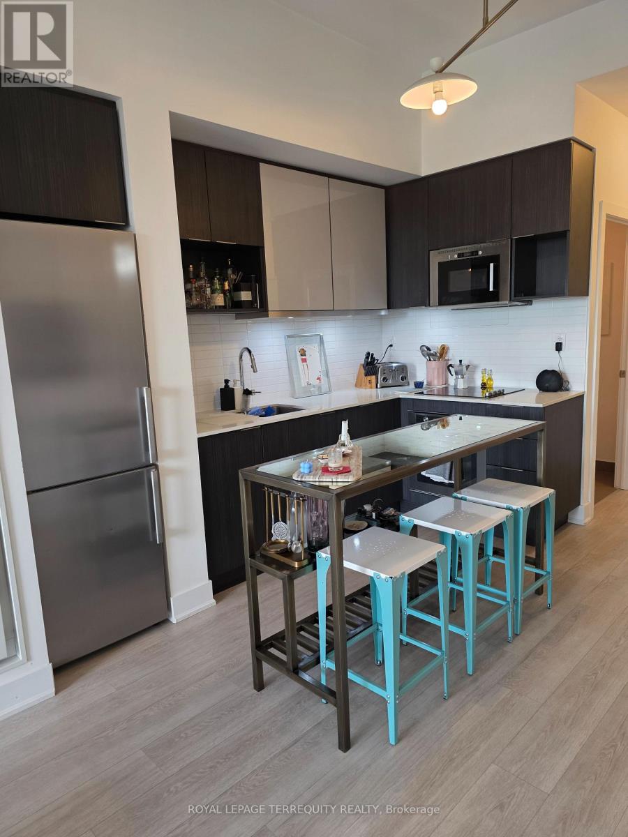 424 - 99 The Donway Road W, Toronto, Ontario  M3C 0N8 - Photo 1 - C13424592