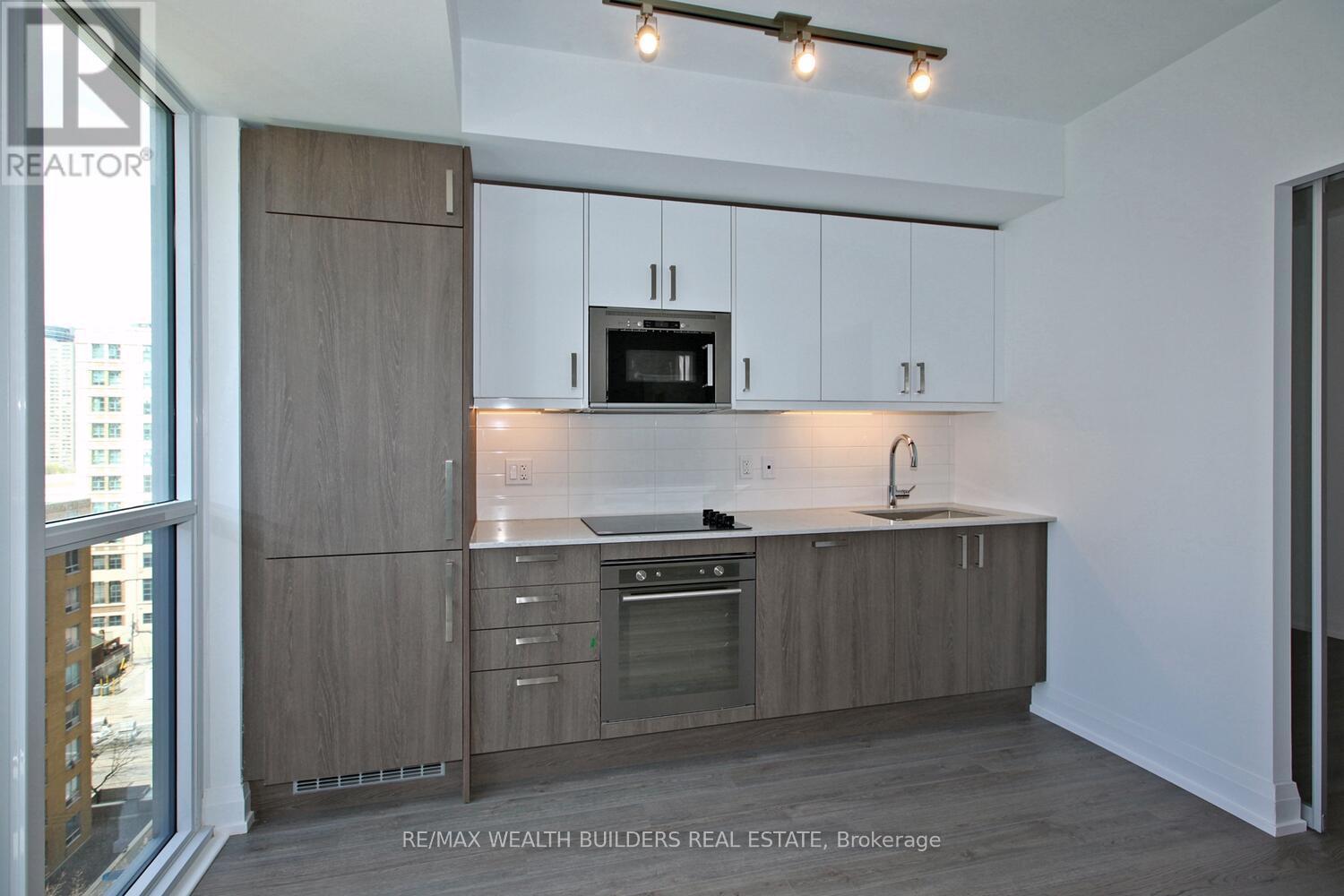 1005 - 77 Mutual Street, Toronto, Ontario  M5B 2A9 - Photo 12 - C13424844