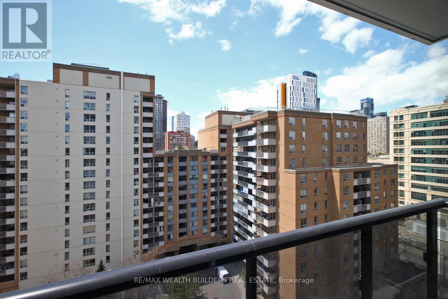 1005 - 77 Mutual Street, Toronto, Ontario  M5B 2A9 - Photo 28 - C13424844