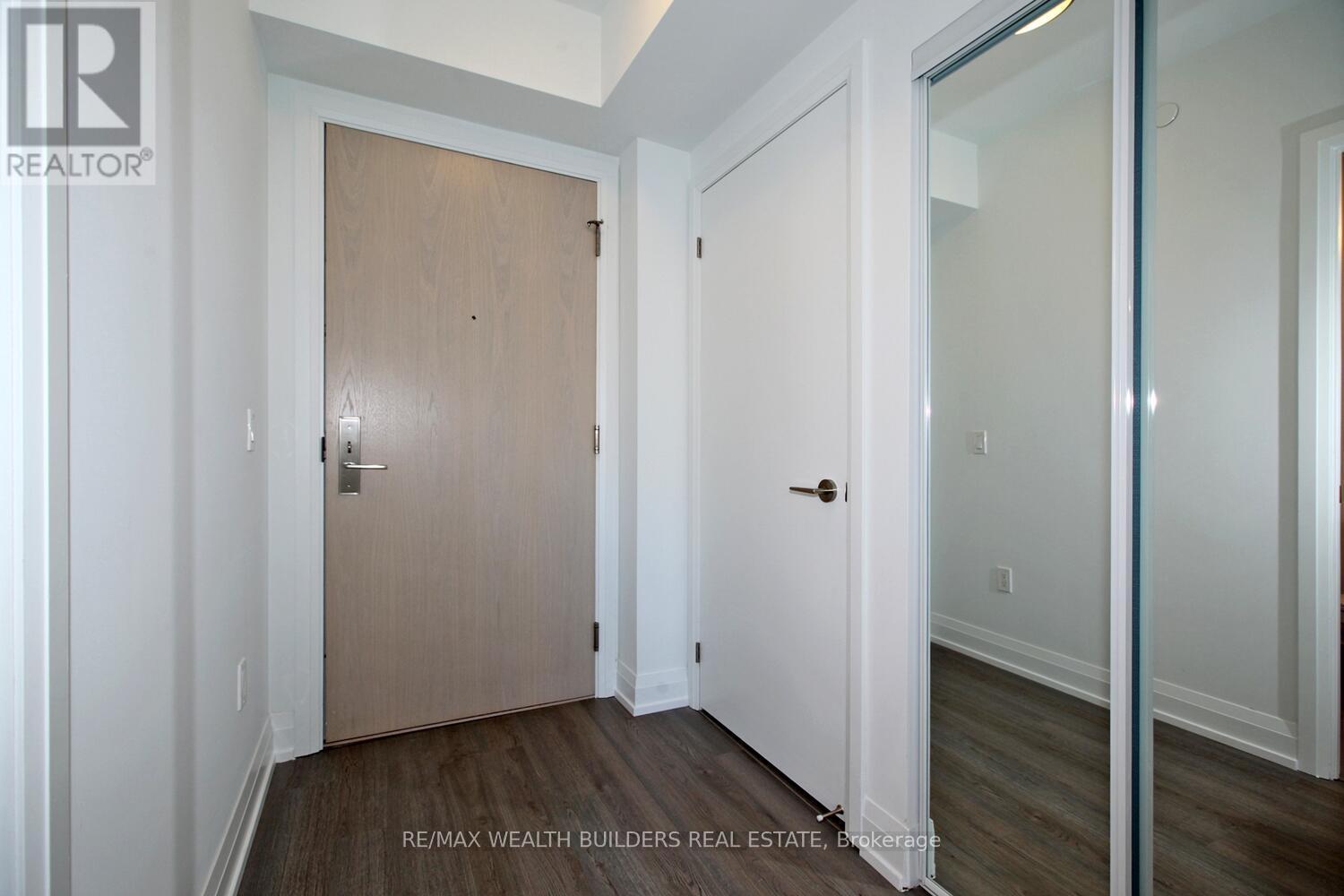 1005 - 77 Mutual Street, Toronto, Ontario  M5B 2A9 - Photo 4 - C13424844