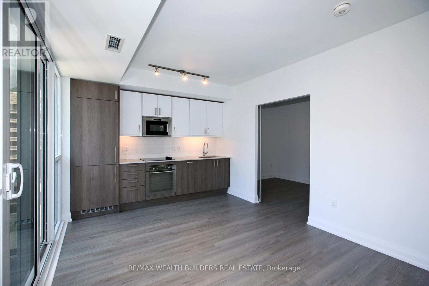 1005 - 77 Mutual Street, Toronto, Ontario  M5B 2A9 - Photo 6 - C13424844