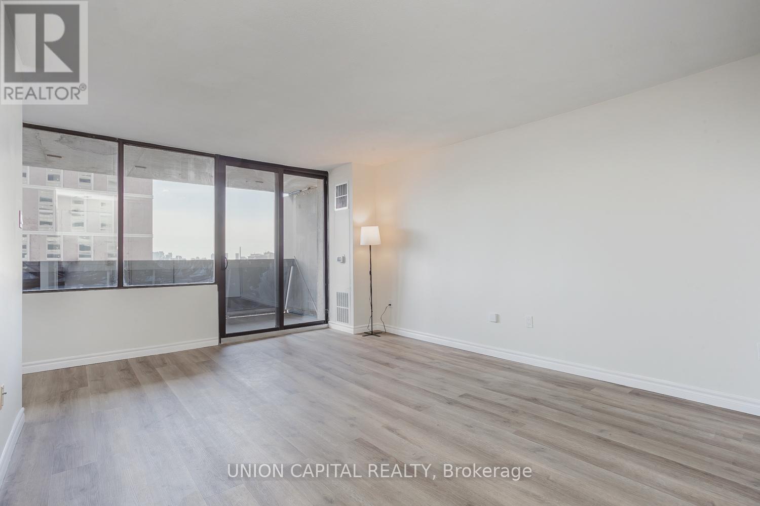904 - 720 Spadina Avenue, Toronto, Ontario  M5S 2T9 - Photo 5 - C13424850
