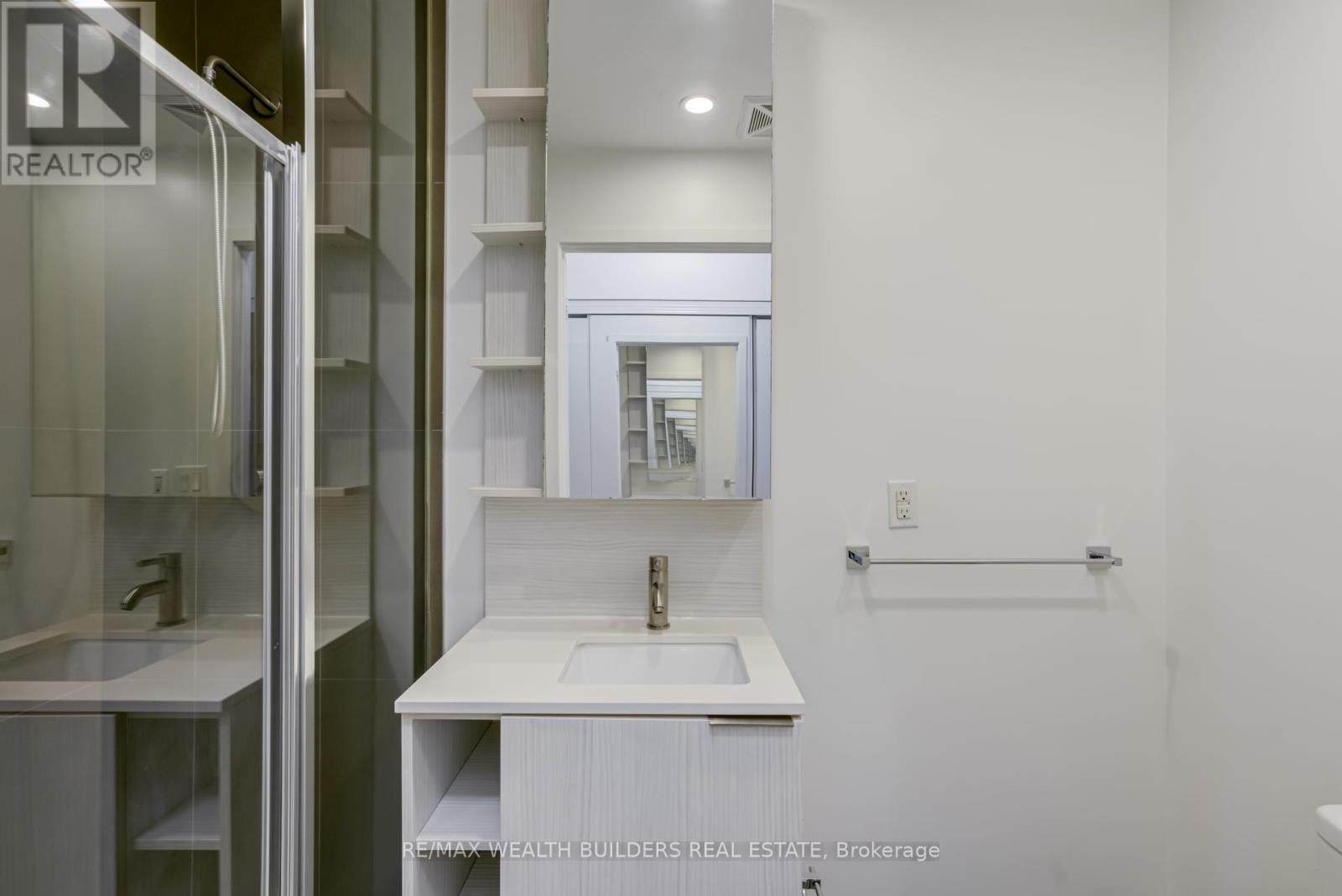 2011 - 170 Sumach Street, Toronto, Ontario  M5A 3K2 - Photo 22 - C13424864