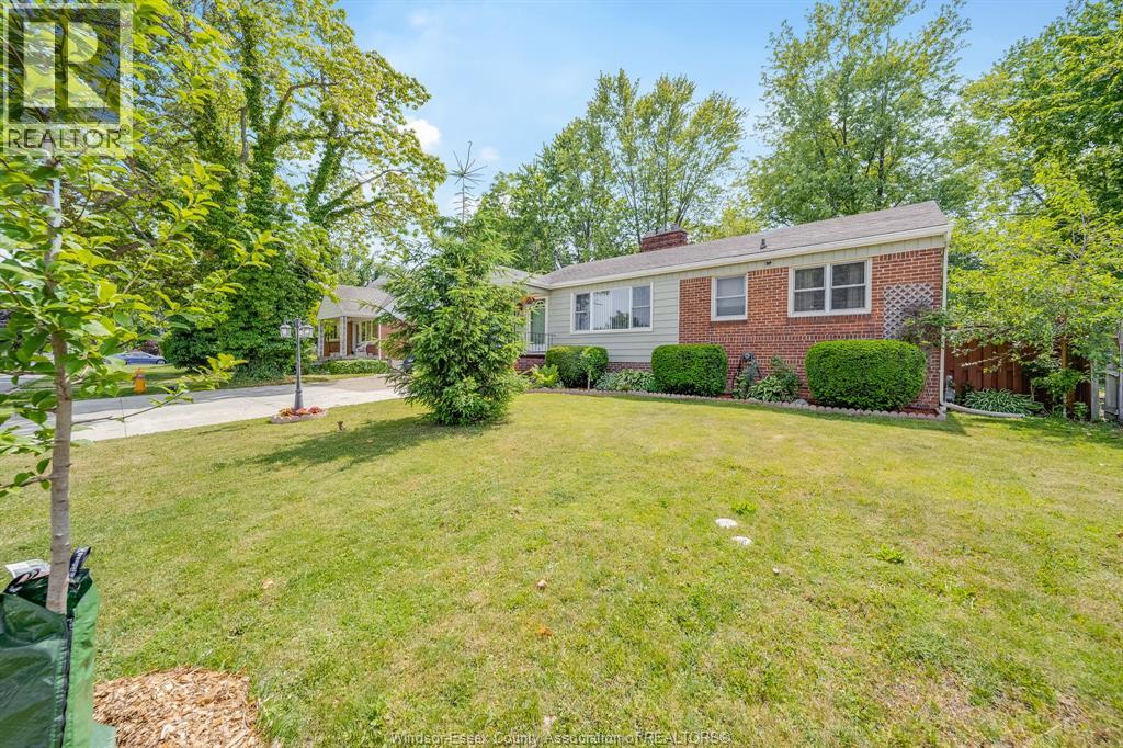 1953 Olive Road, Windsor, Ontario  N8T 1R4 - Photo 4 - 26013357