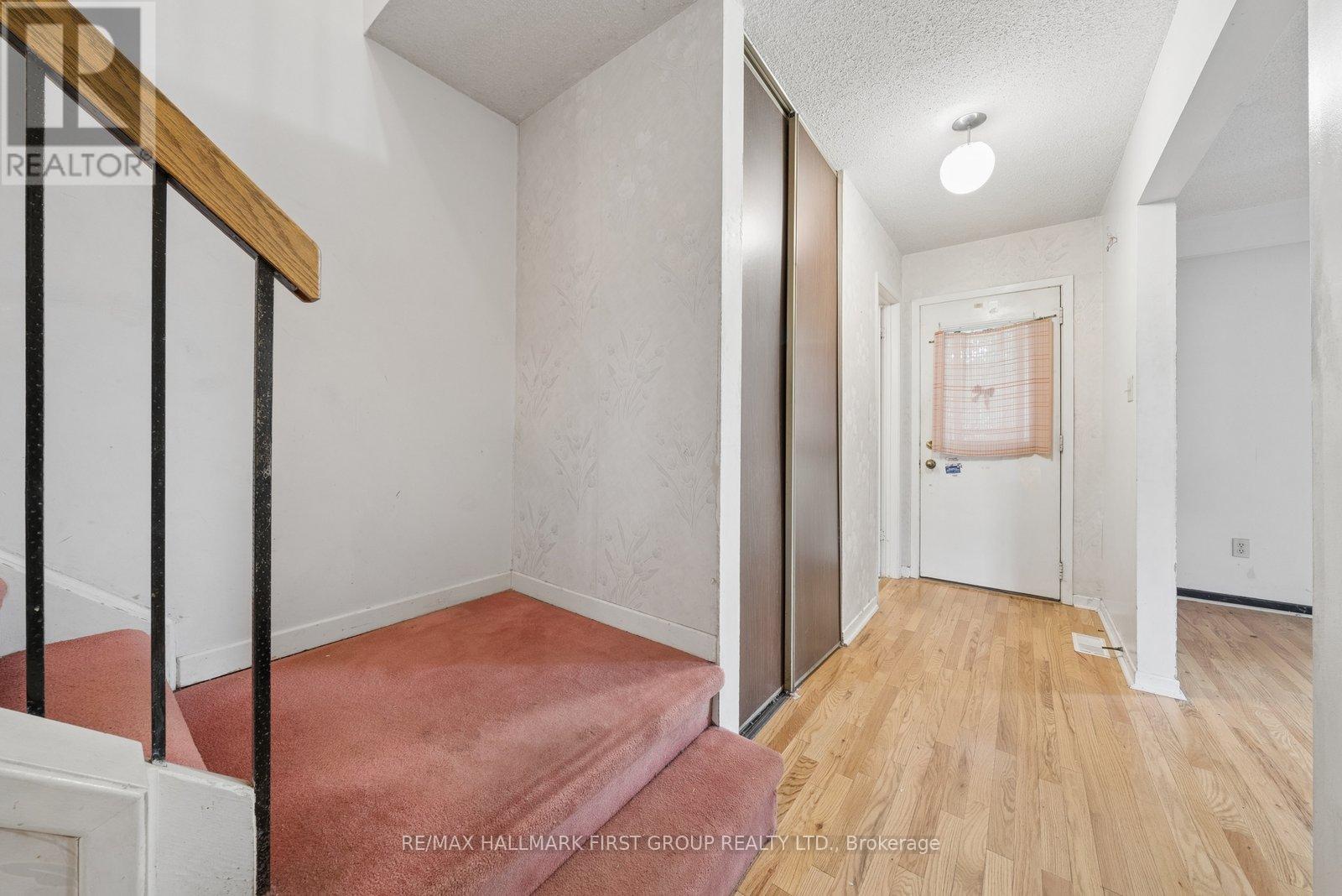 1969 Bowler Drive, Pickering, Ontario  L1V 3K3 - Photo 3 - E13424568