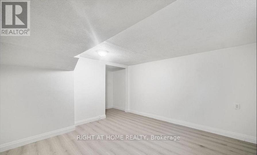 Lower - 484 Phillip Murray Avenue, Oshawa, Ontario  L1J 1H5 - Photo 7 - E13424650