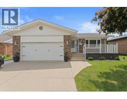 18 ELIZABETH CRESCENT, Leamington, Ontario