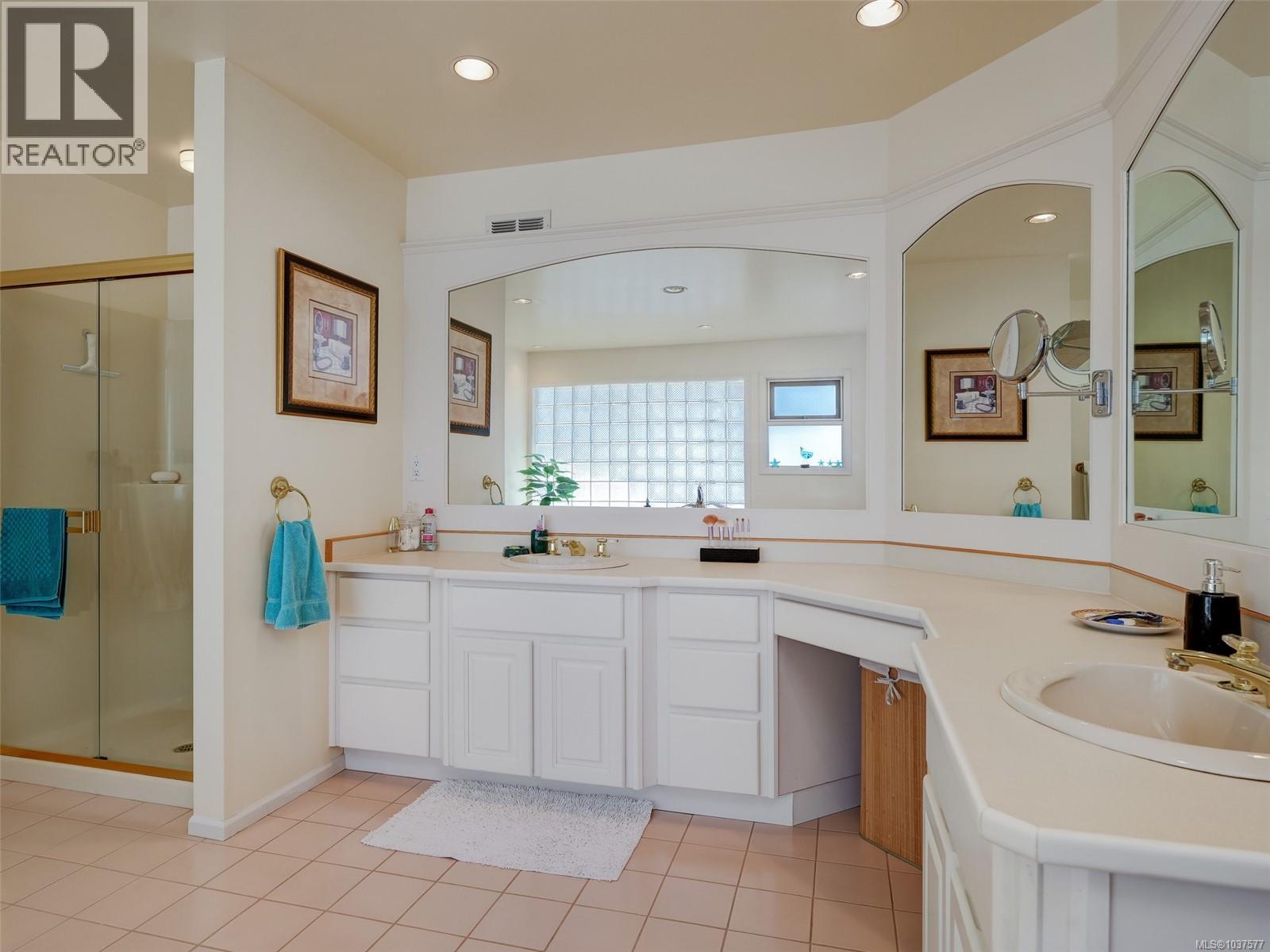 85 Mckenzie Cres, Piers Island, British Columbia  V8L 5Y7 - Photo 13 - 1037577