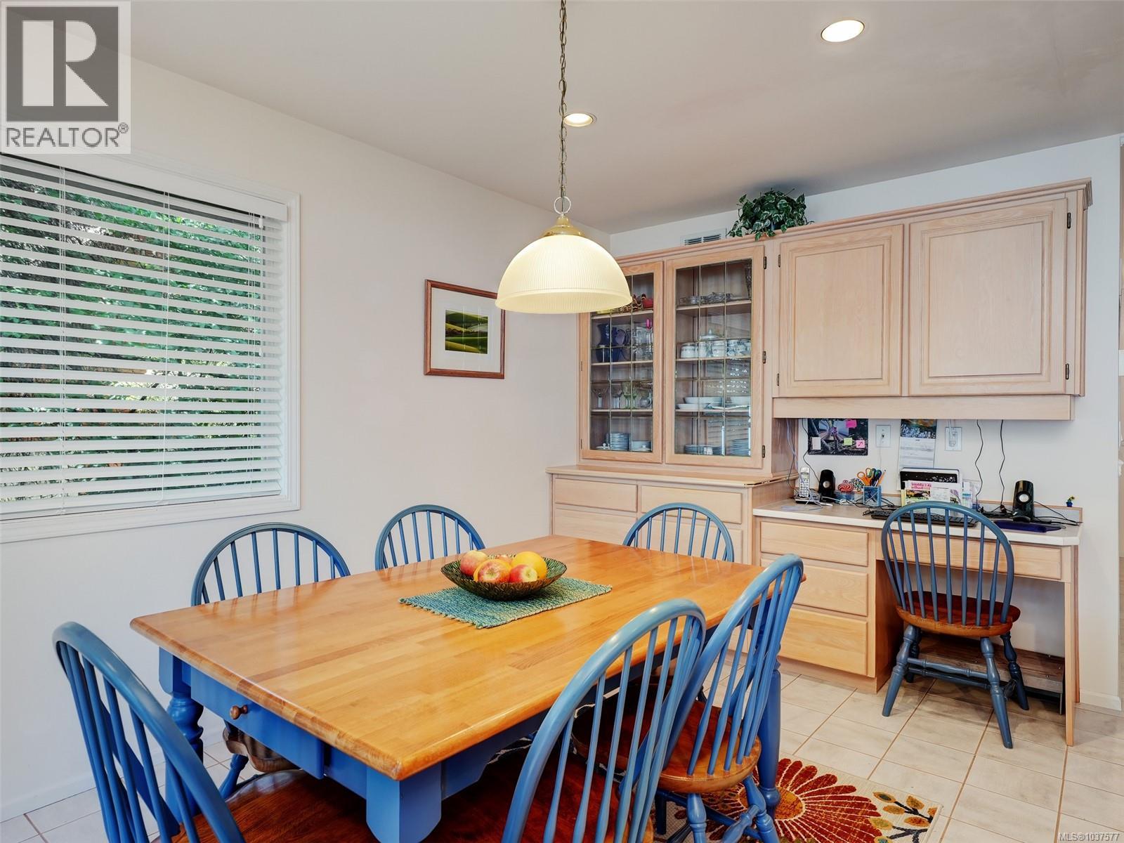 85 Mckenzie Cres, Piers Island, British Columbia  V8L 5Y7 - Photo 5 - 1037577