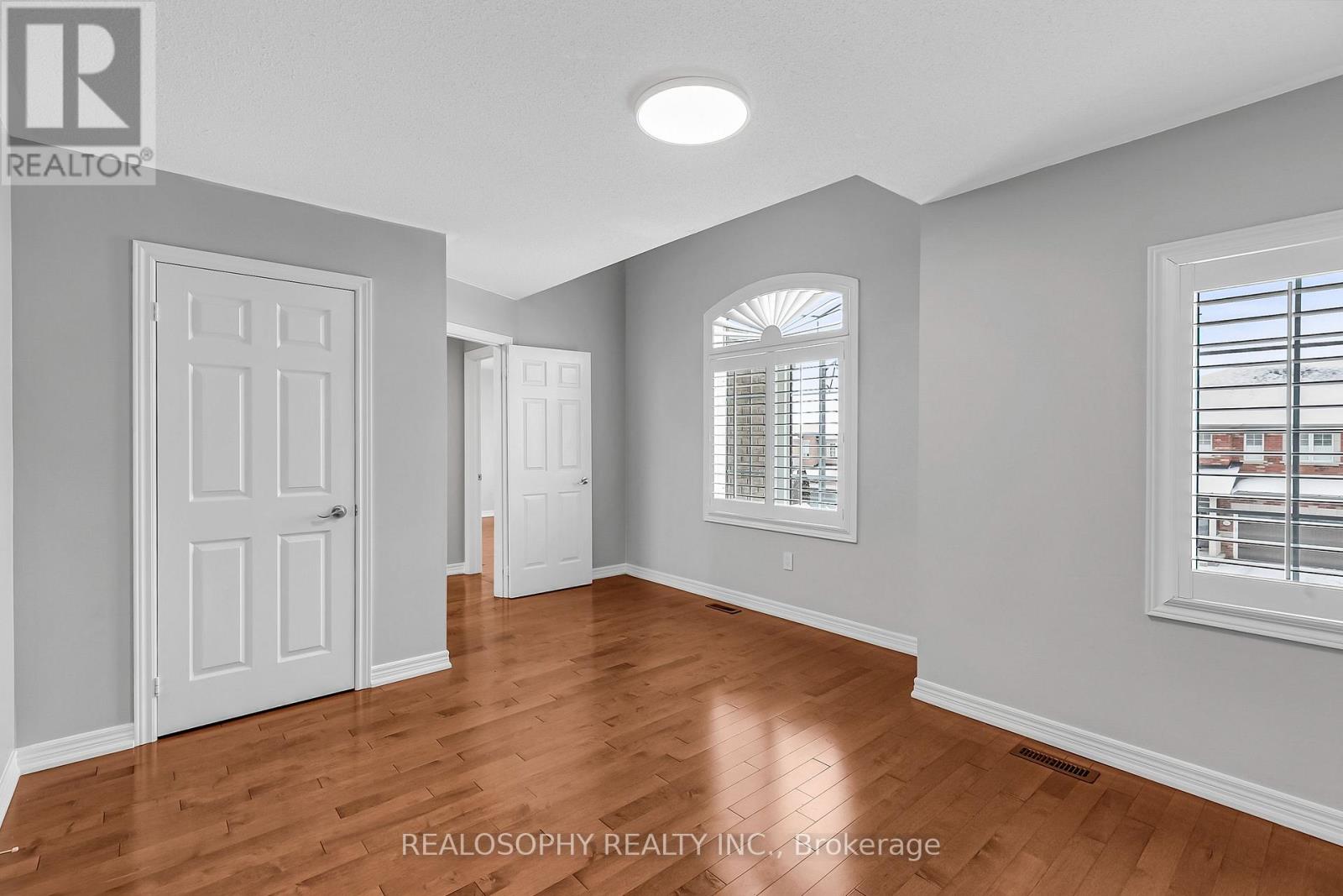 284 Bilbrough Street, Aurora, Ontario  L4G 7X5 - Photo 19 - N13424520