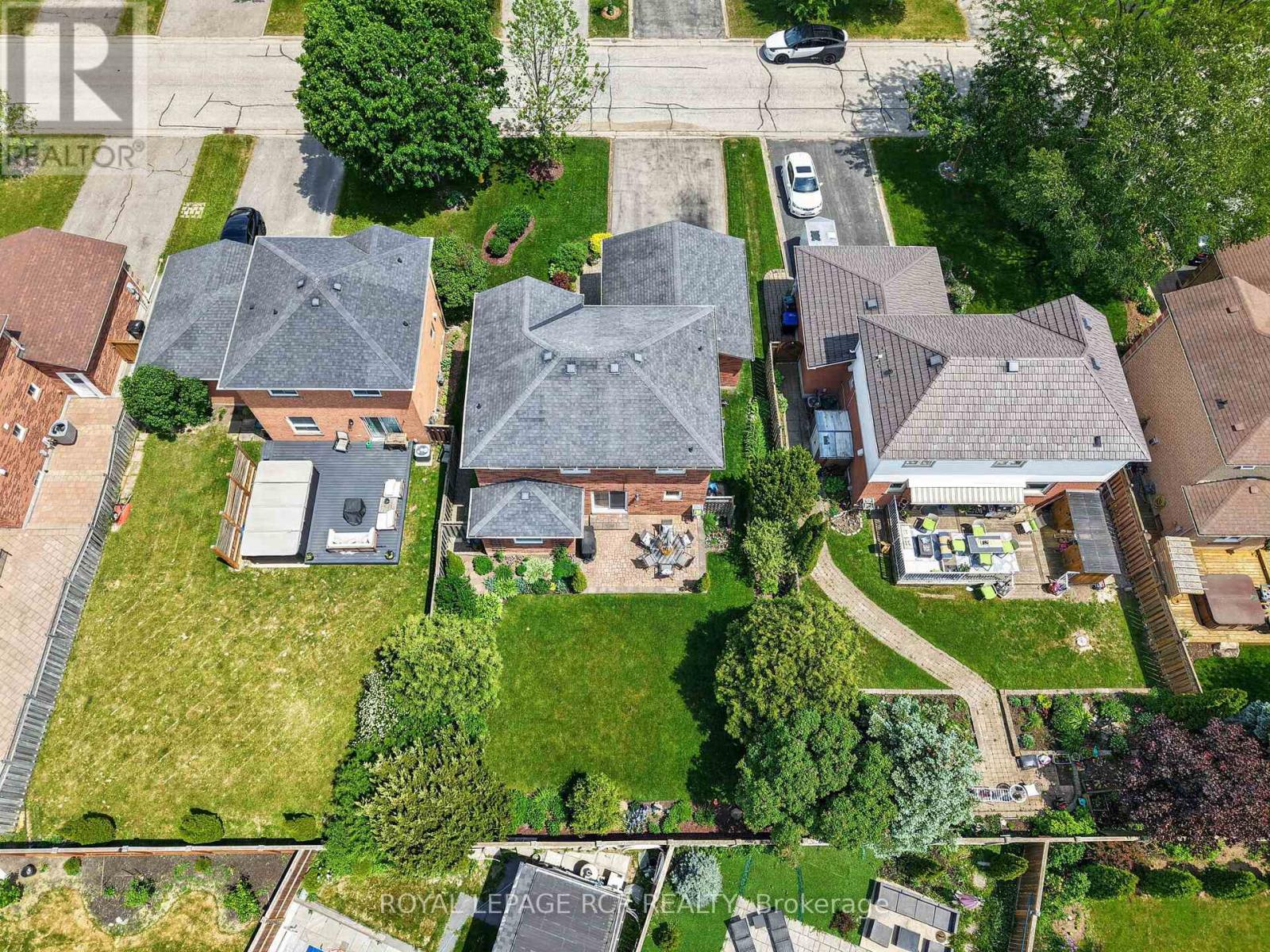 29 Mccullough Avenue, New Tecumseth, Ontario  L0G 1A0 - Photo 40 - N13424550