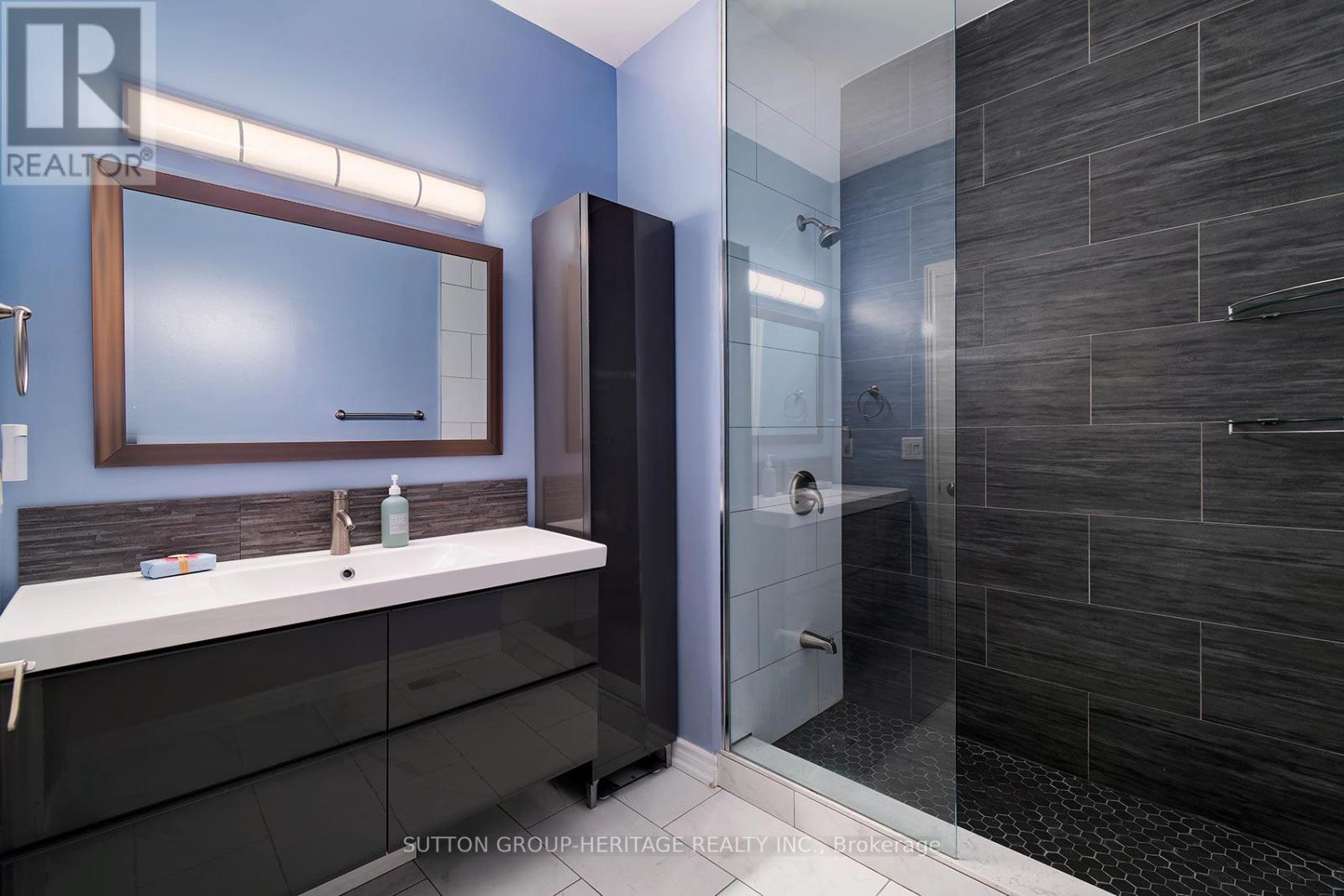 12 Sandpiper Key Way, Markham, Ontario  L6E 1B4 - Photo 21 - N13424614